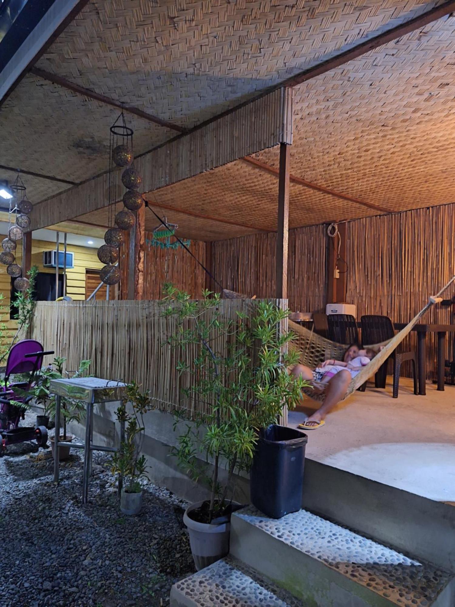 Rain Haven Lodging House Корон Экстерьер фото